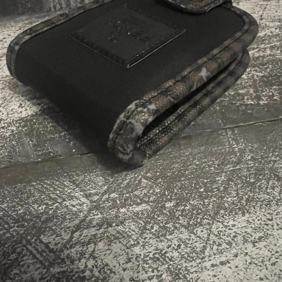 Fendi Cigarette/Lip Stick holder. Good condition. - Picture 3 of 6